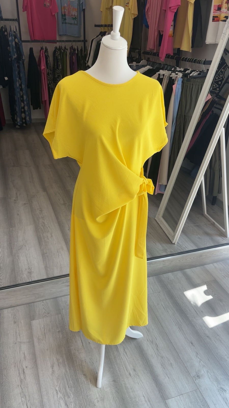 Robe ROMY